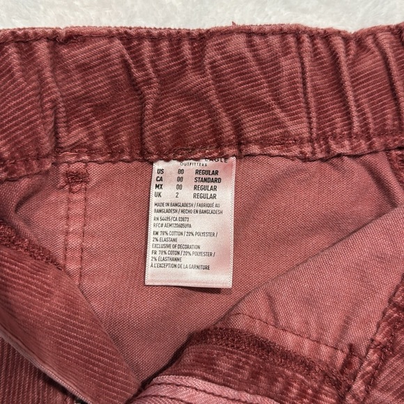 American Eagle Corduroy Mini Skirt Burgundy High Waist Pockets Sz 00 - Picture 9 of 9
